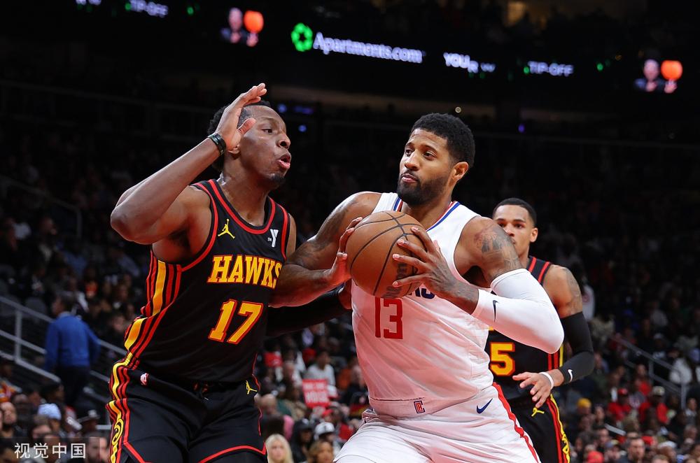 这位年轻的 这位年轻的